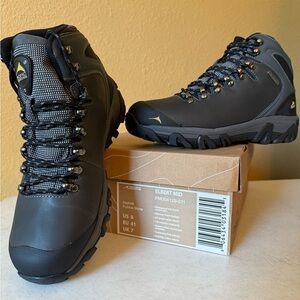 Pacific Mountain Mid Black Outdoor Boots